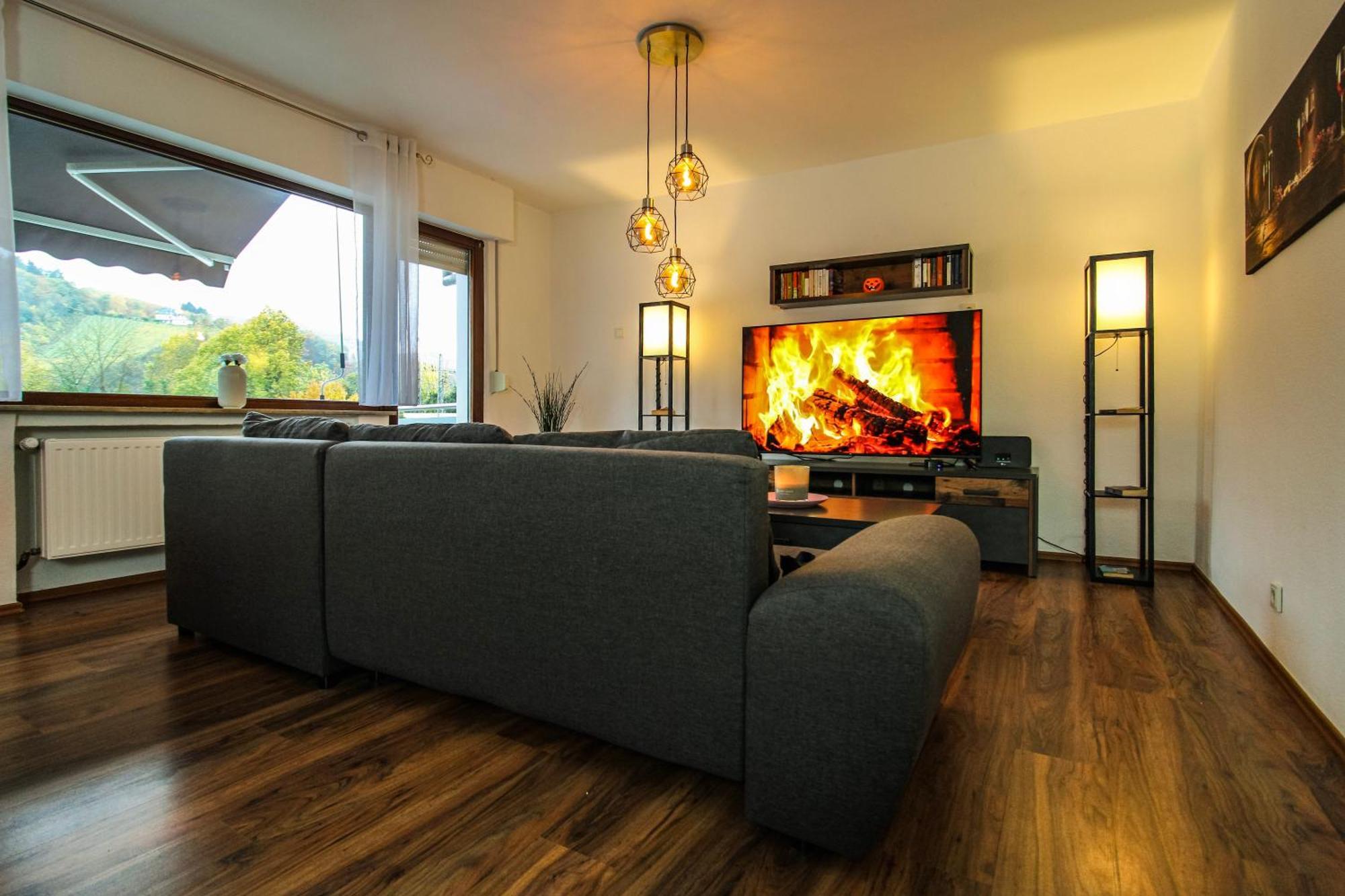 Moderne Fewo Sky Netflix Terrasse Burgblick Boxspringbett Waschtrockner Bullay Eksteriør billede